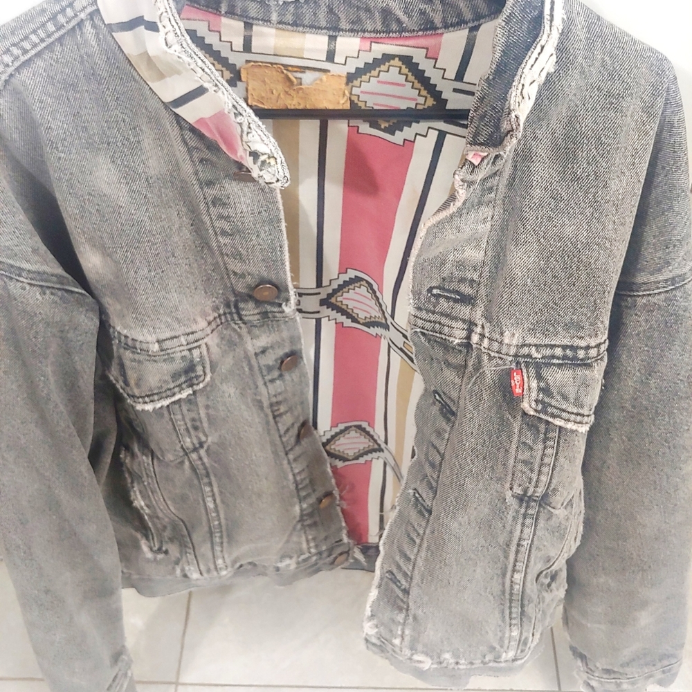 Womens Vintage Levi's Denim Jacket Size 10